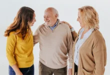 Cuideo lanza nuevas ofertas de empleo para cuidadores en toda España