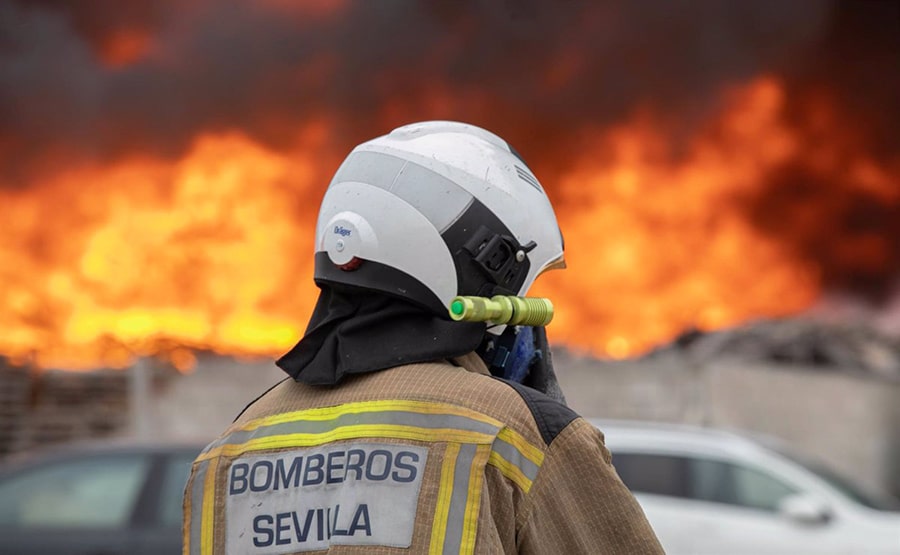 El Ayuntamiento de Sevilla convoca una oposición para ser bombero