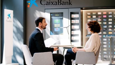 CaixaBank busca contratar a 30 profesionales del área financiera