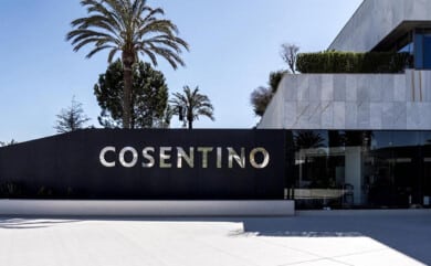 Cosentino busca 54 profesionales para sus tiendas en España