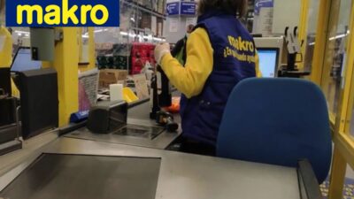 Empleo Makro Cajera