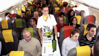Vueling busca contratar profesionales del sector aéreo