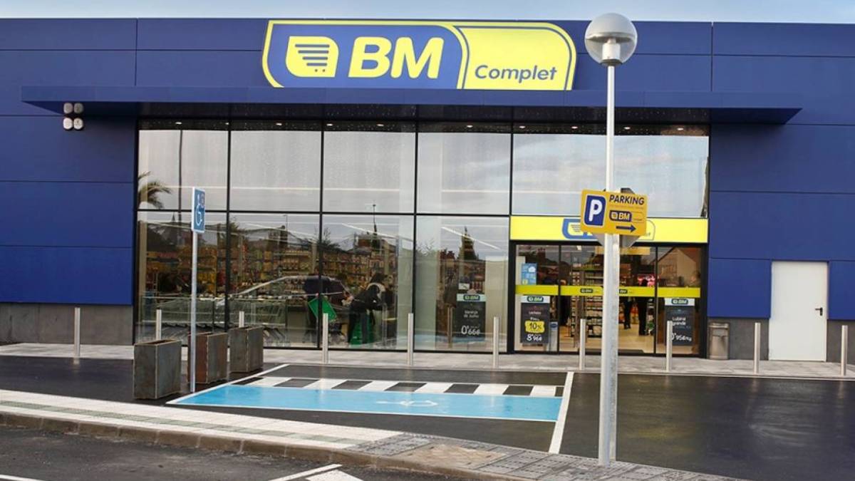 La cadena de Supermercados BM busca personal de supermercados