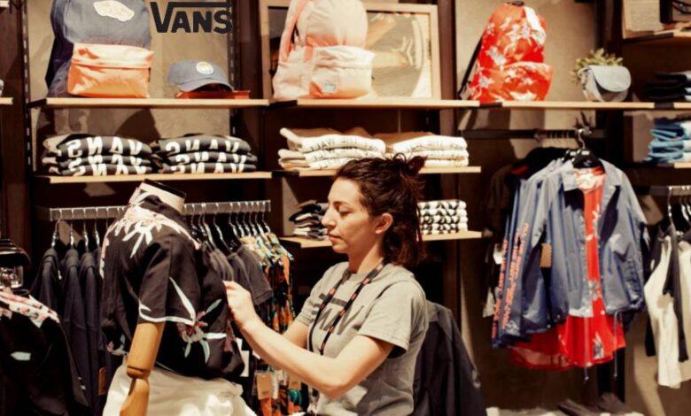 Vans lanza 11 ofertas de empleo en España durante septiembre