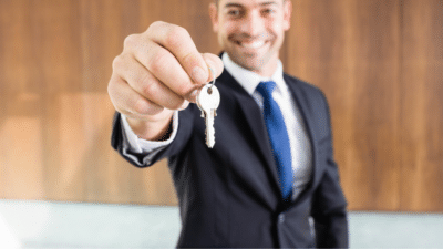 como trabajar de agente inmobiliario