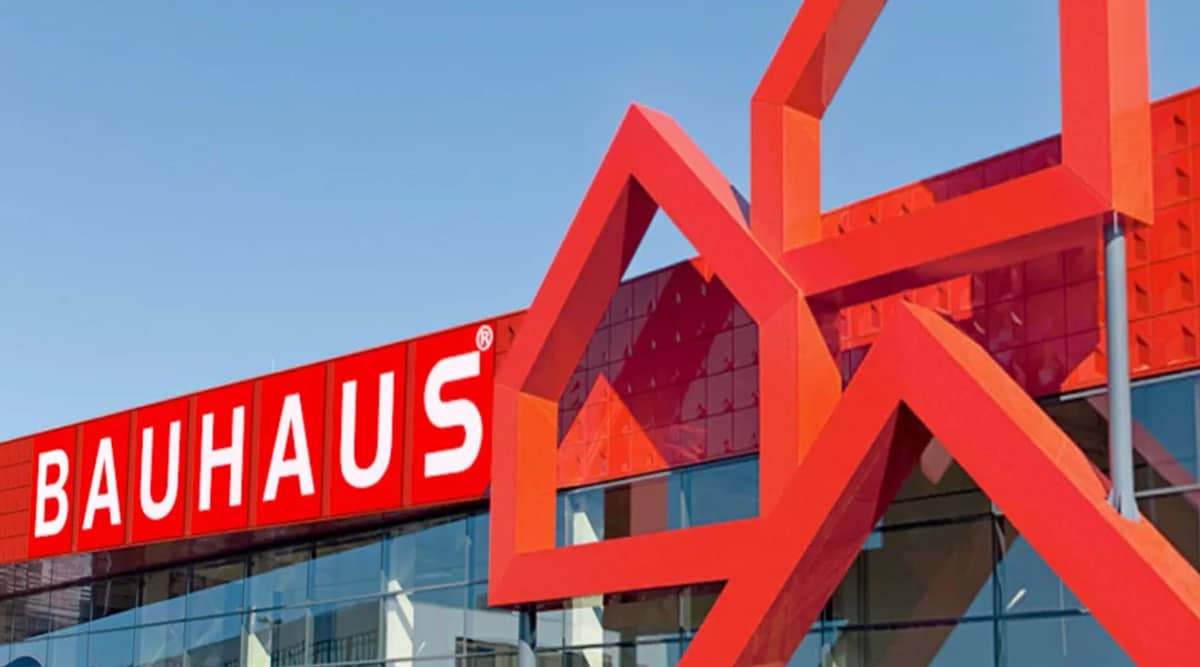 fachada empleo Bauhaus