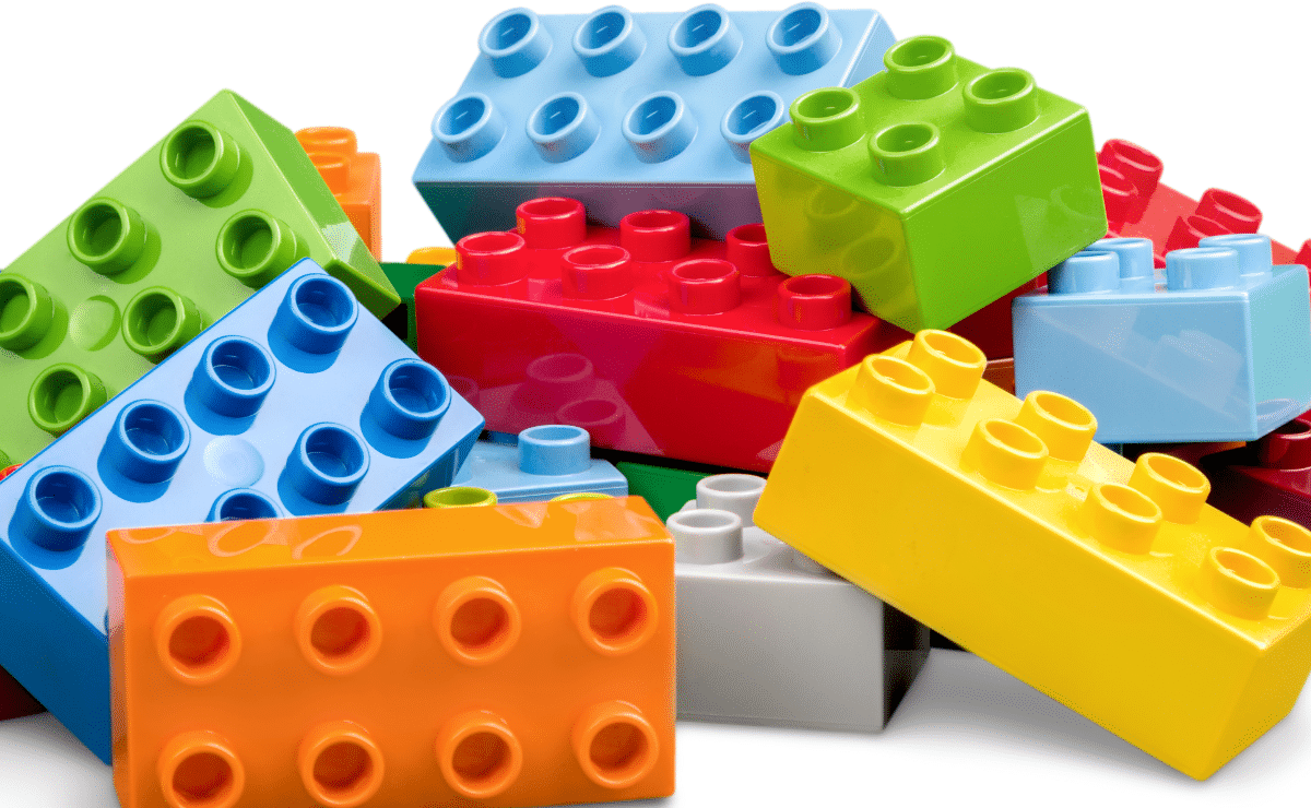 LEGO ofrece 3.000 euros mensuales para montadores de modelos