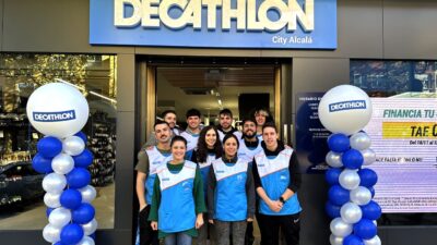 trabajadores decathlon empleo